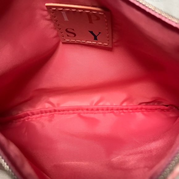 PIXI by PETRA Glossy Lip Maximizer with bonus HIPDOT highlighter in Golden Hour - Picture 9 of 9